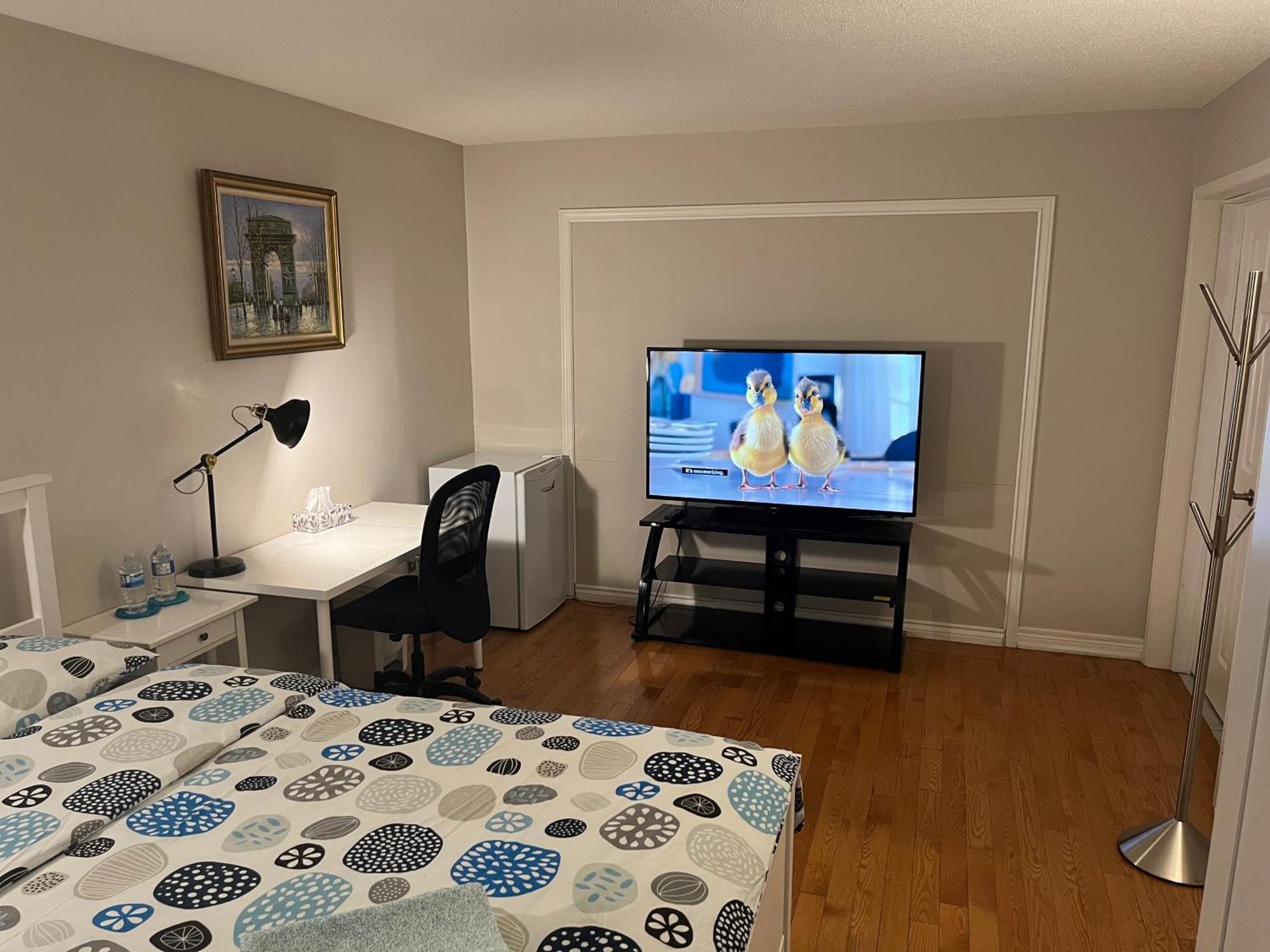 Comfort Rooms Near Toronto Airport Mississauga Quarto foto